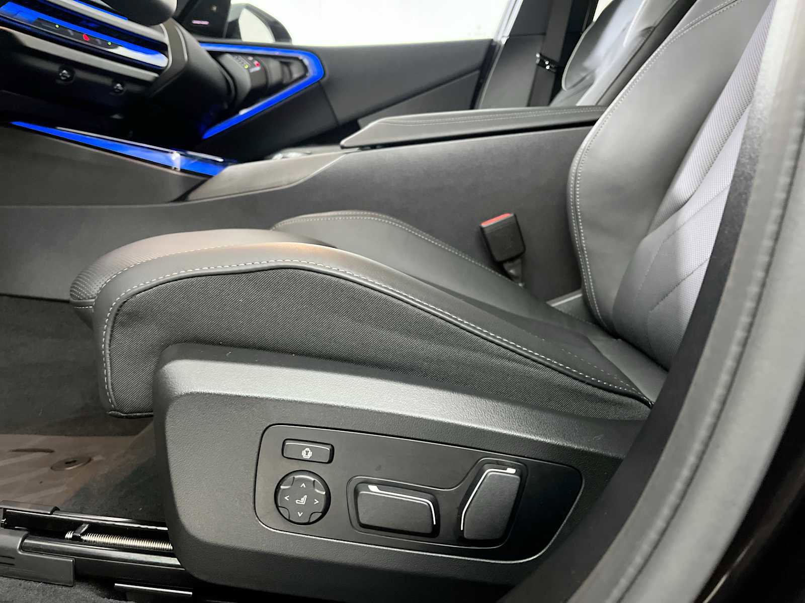 2025 BMW X3 xDrive30i