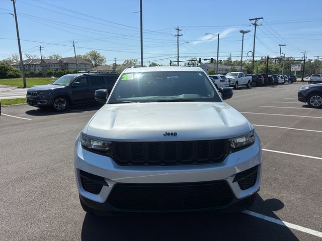 2024 Jeep Grand Cherokee Altitude