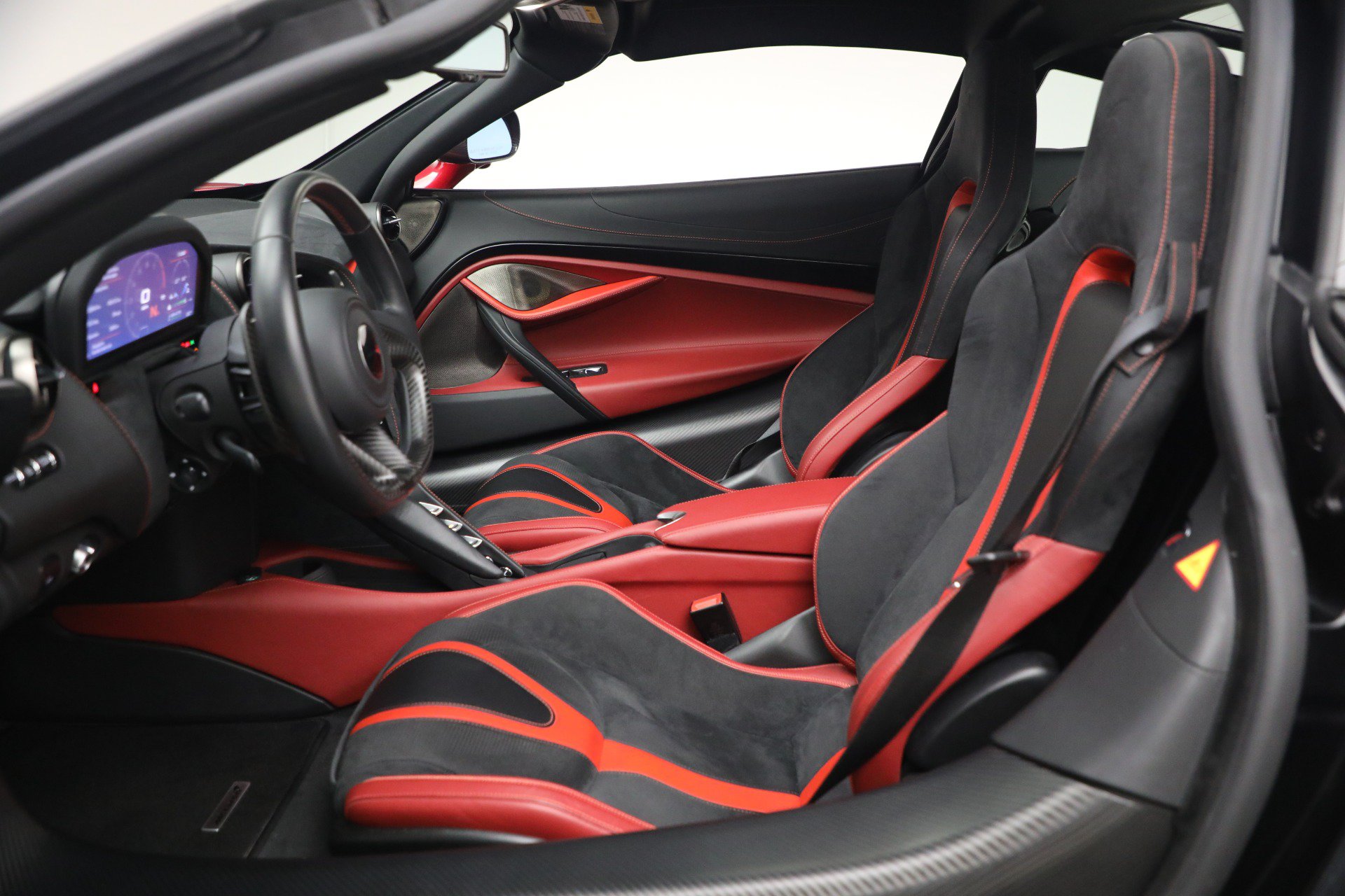 Used 2019 McLaren 720S Performance photo 21