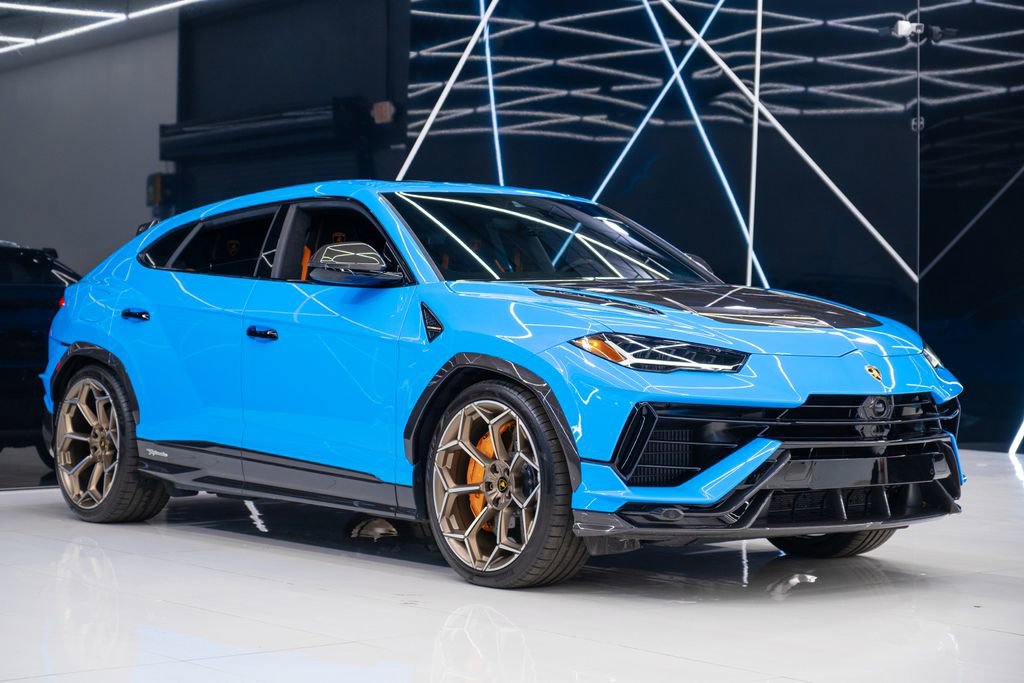 Used 2024 Lamborghini Urus Performante
