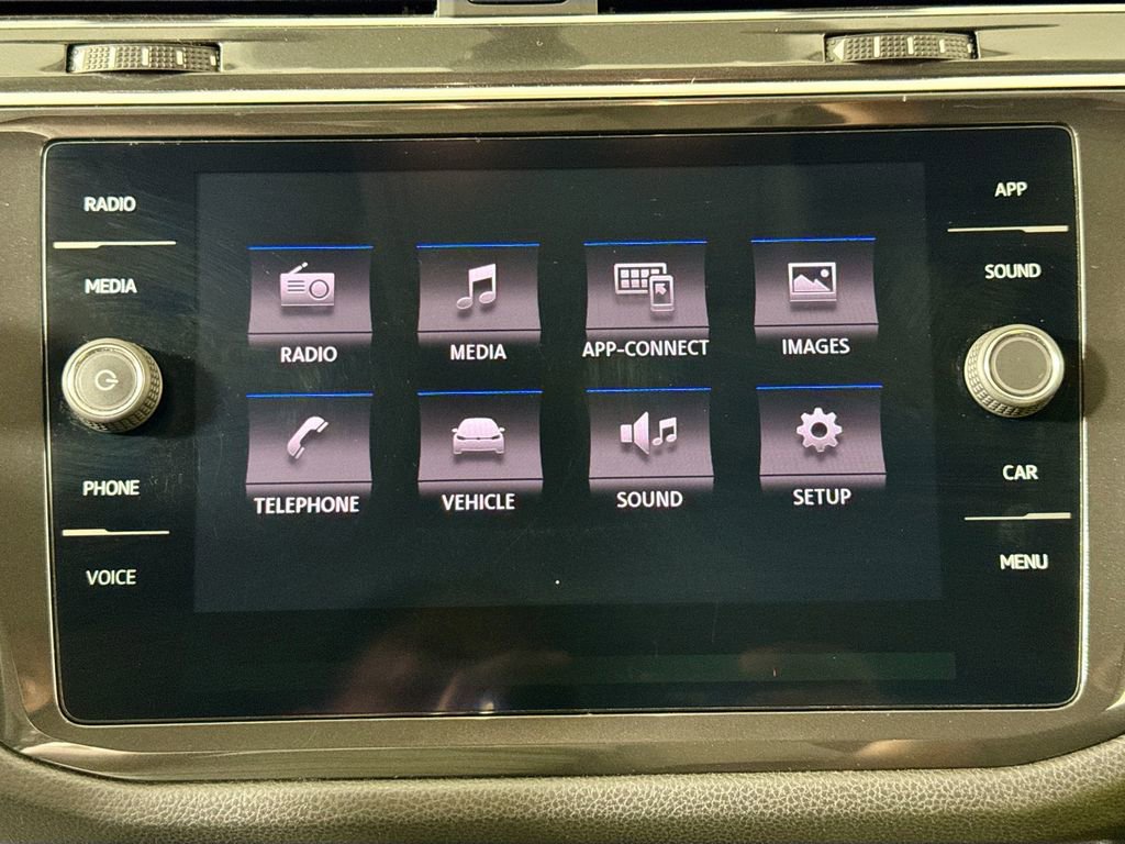 2018 Volkswagen Tiguan SE