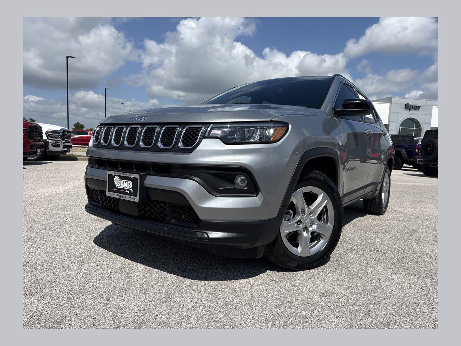 Used 2024 Jeep Compass Latitude