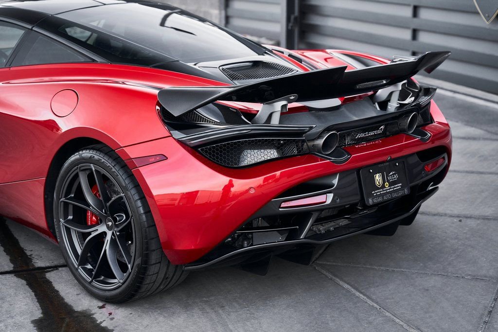 Used 2021 McLaren 720S Performance photo 19