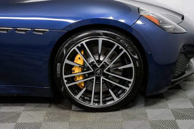 2026 Maserati GranCabrio Modena