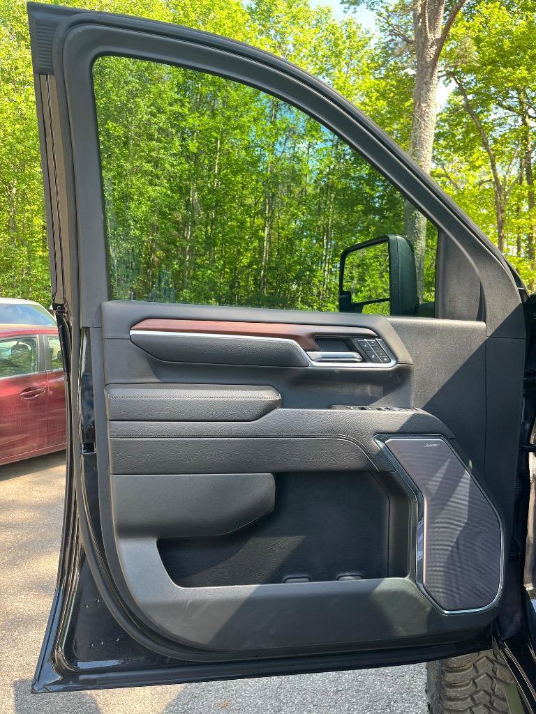 2024 GMC Sierra 2500 Denali