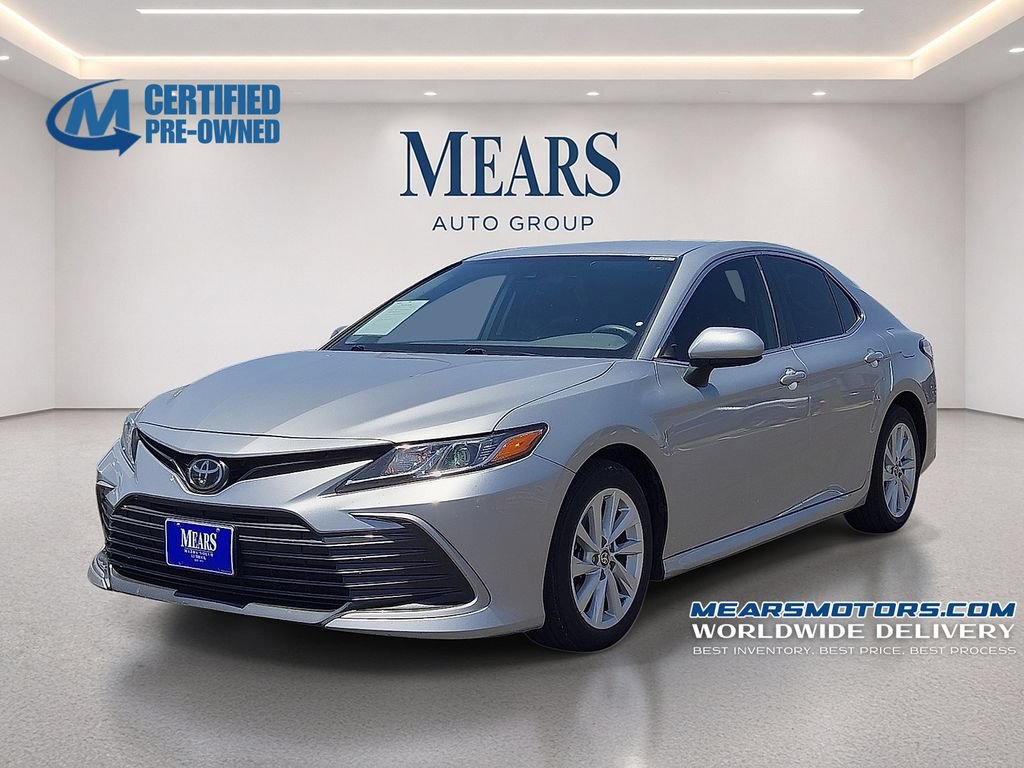 Used 2023 Toyota Camry LE
