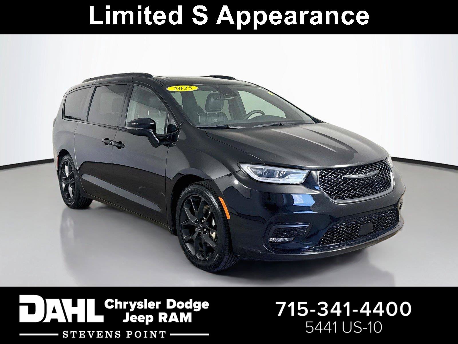 Used 2025 Chrysler Pacifica Limited