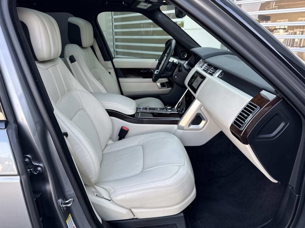 2020 Land Rover Range Rover HSE