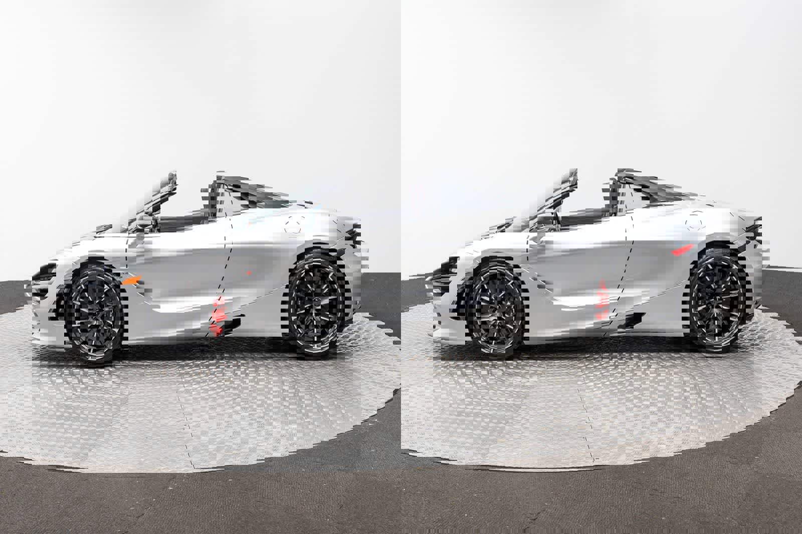 Used 2022 McLaren 720S Spider 3