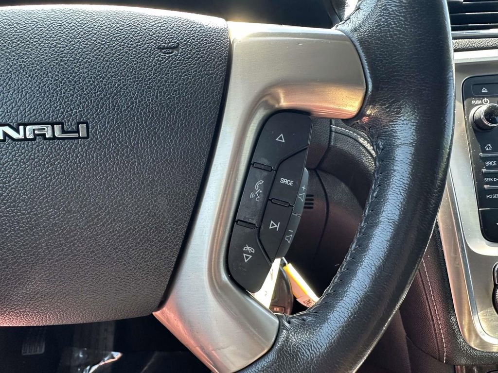 2015 GMC Acadia Denali