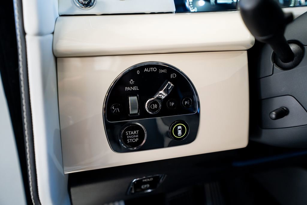 2019 Rolls-Royce Phantom Sedan