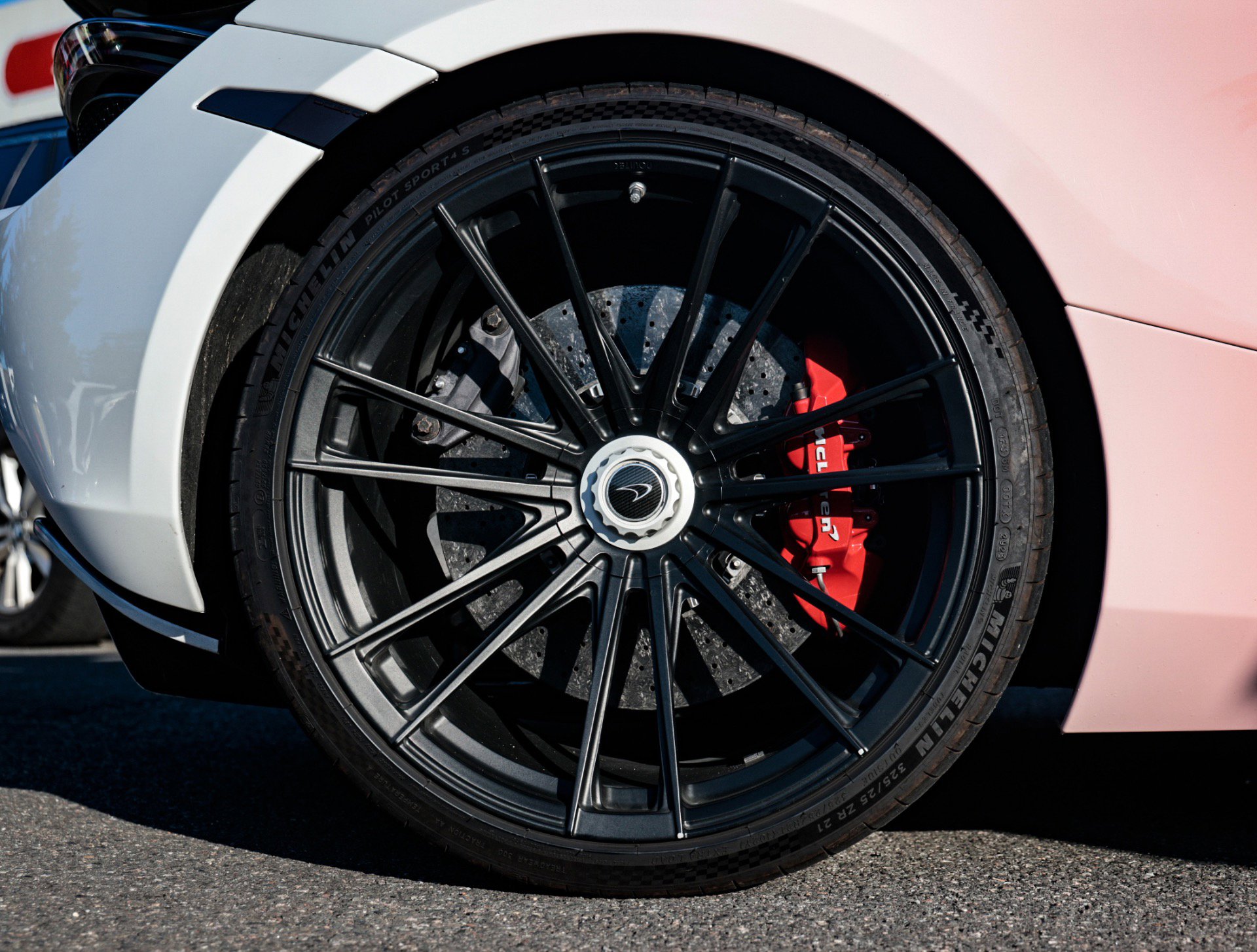 Used 2020 McLaren 720S Performance photo 61