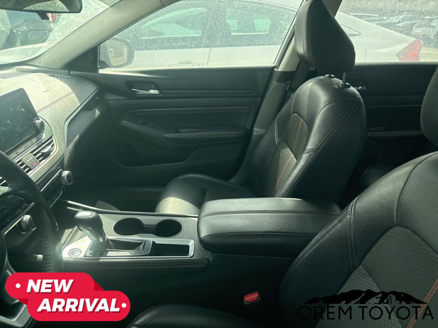 2020 Nissan Altima 2.0 SR