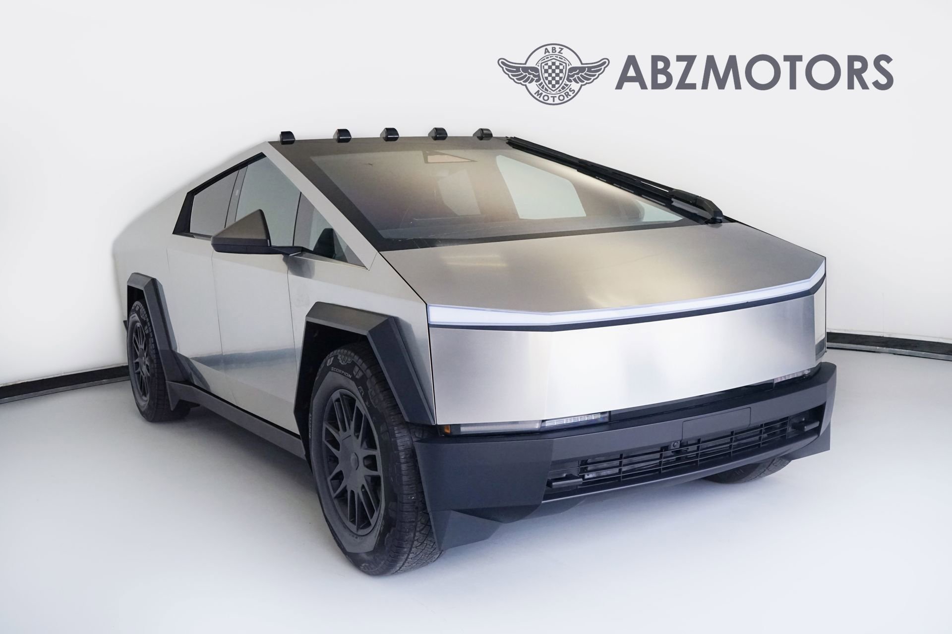 2024 Tesla Cybertruck Cyberbeast