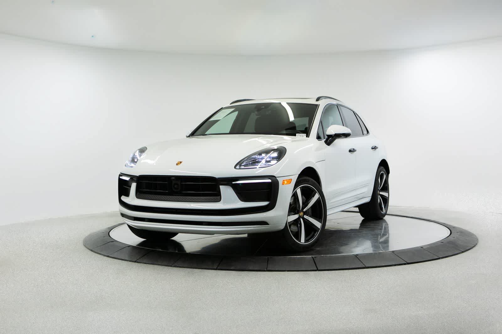 Certified 2023 Porsche Macan
