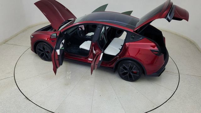 2026 Tesla Model Y Performance