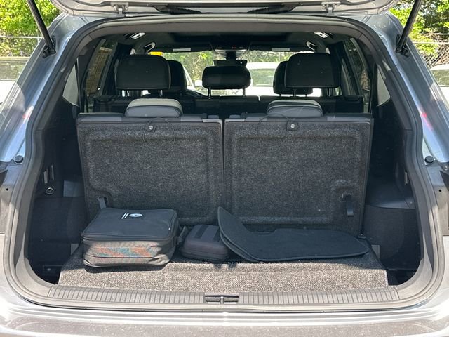 2023 Volkswagen Tiguan SE R-Line