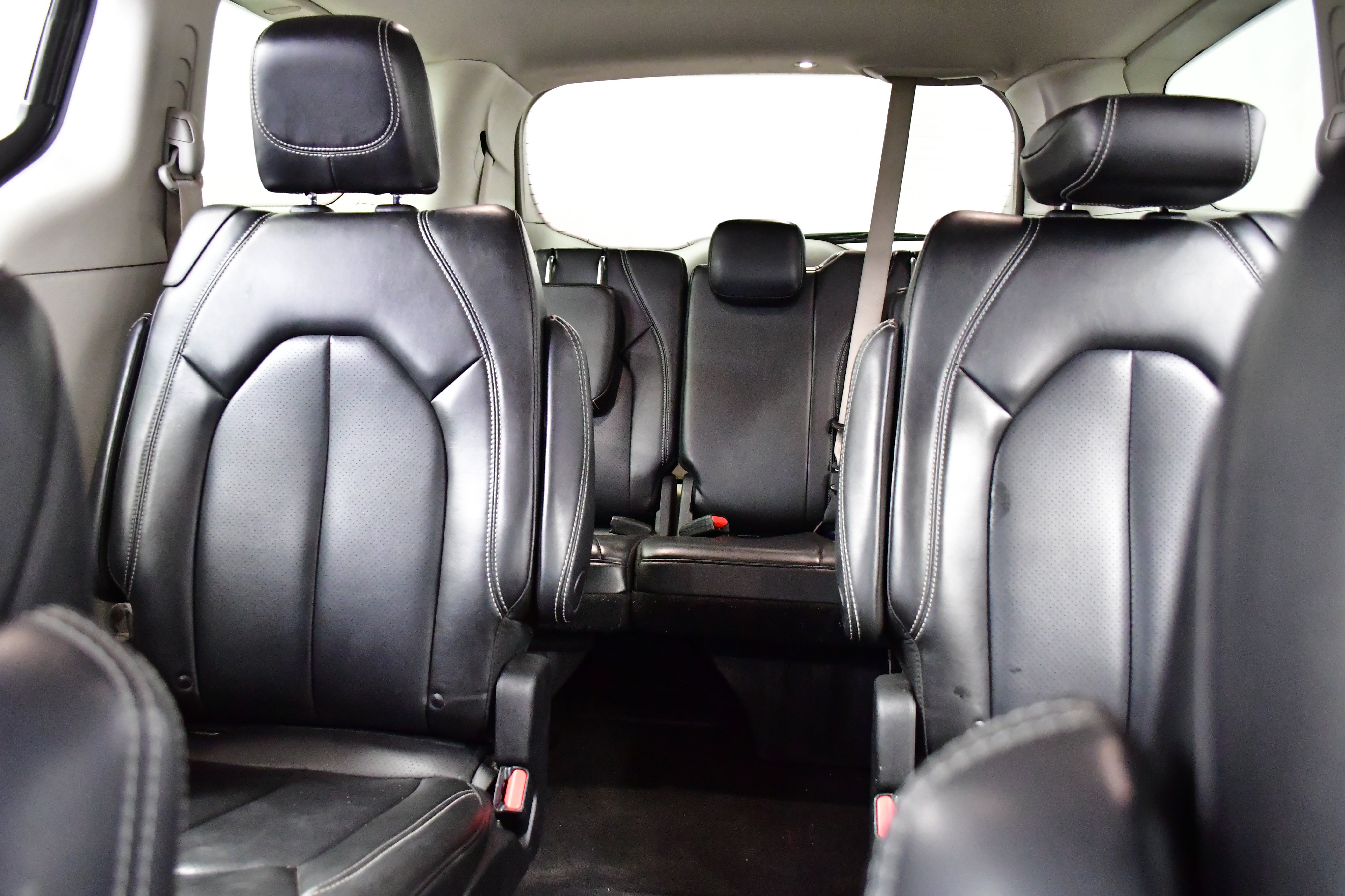 2023 Chrysler Pacifica Touring-L