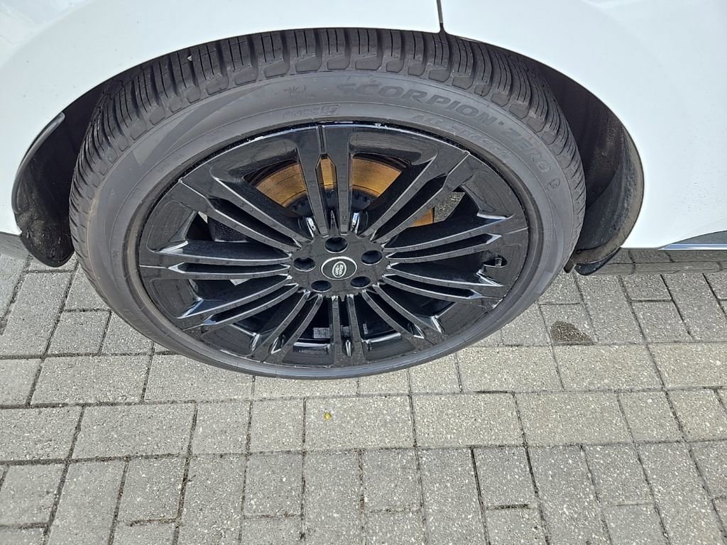 2022 Land Rover Range Rover SE