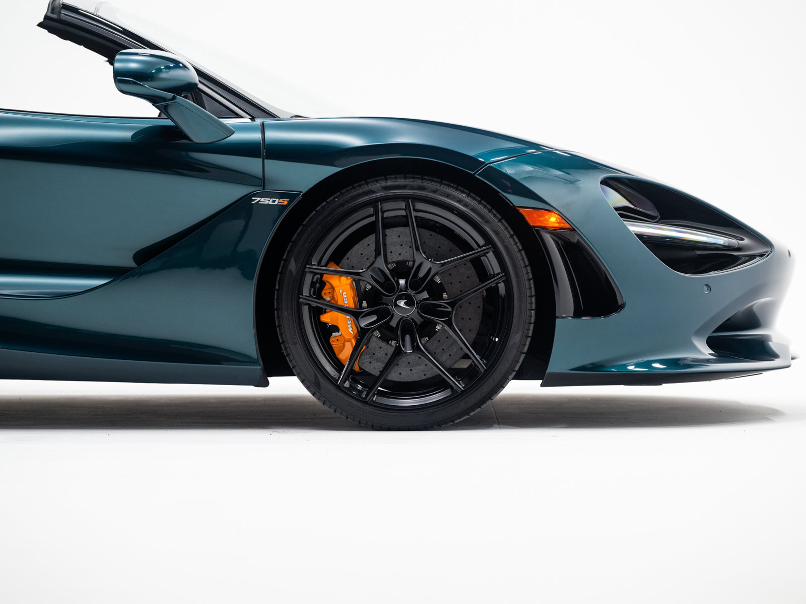Used 2024 McLaren 750S Spider photo 13