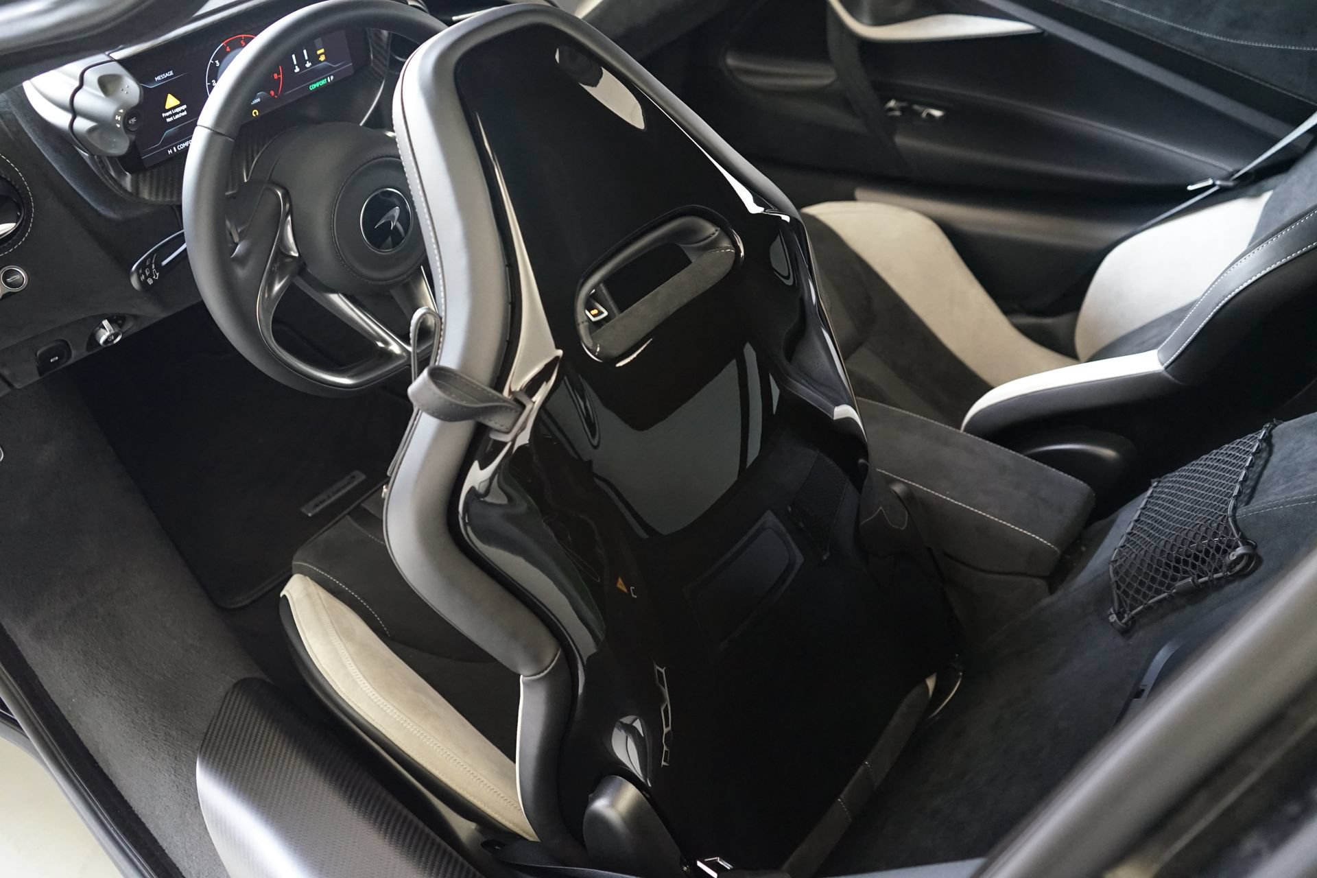 Used 2024 McLaren 750S photo 35