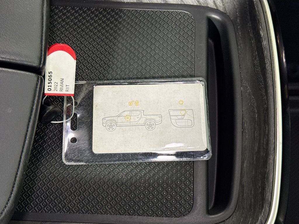 2022 Rivian R1T Adventure