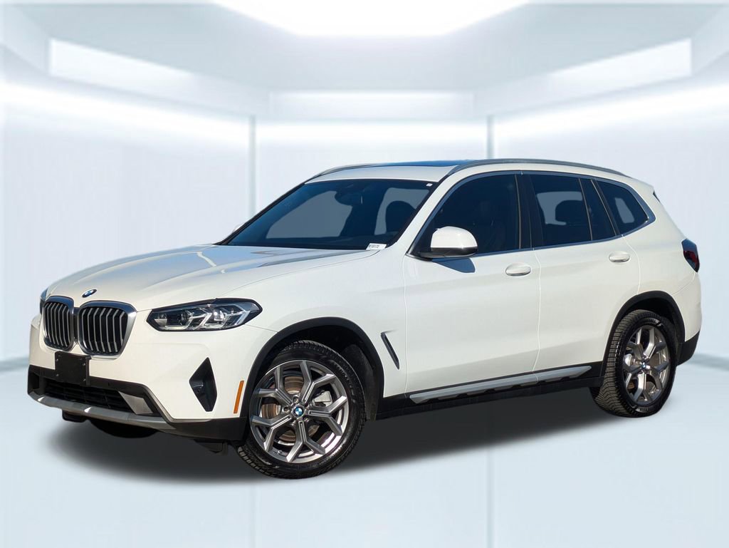 Used 2022 BMW X3 xDrive30i w/ Premium Package 2