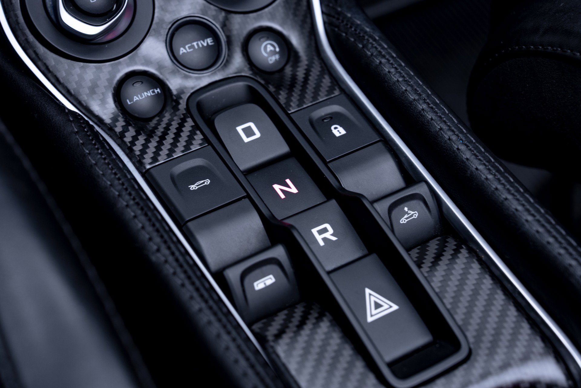 Used 2020 McLaren 600LT Spider photo 24