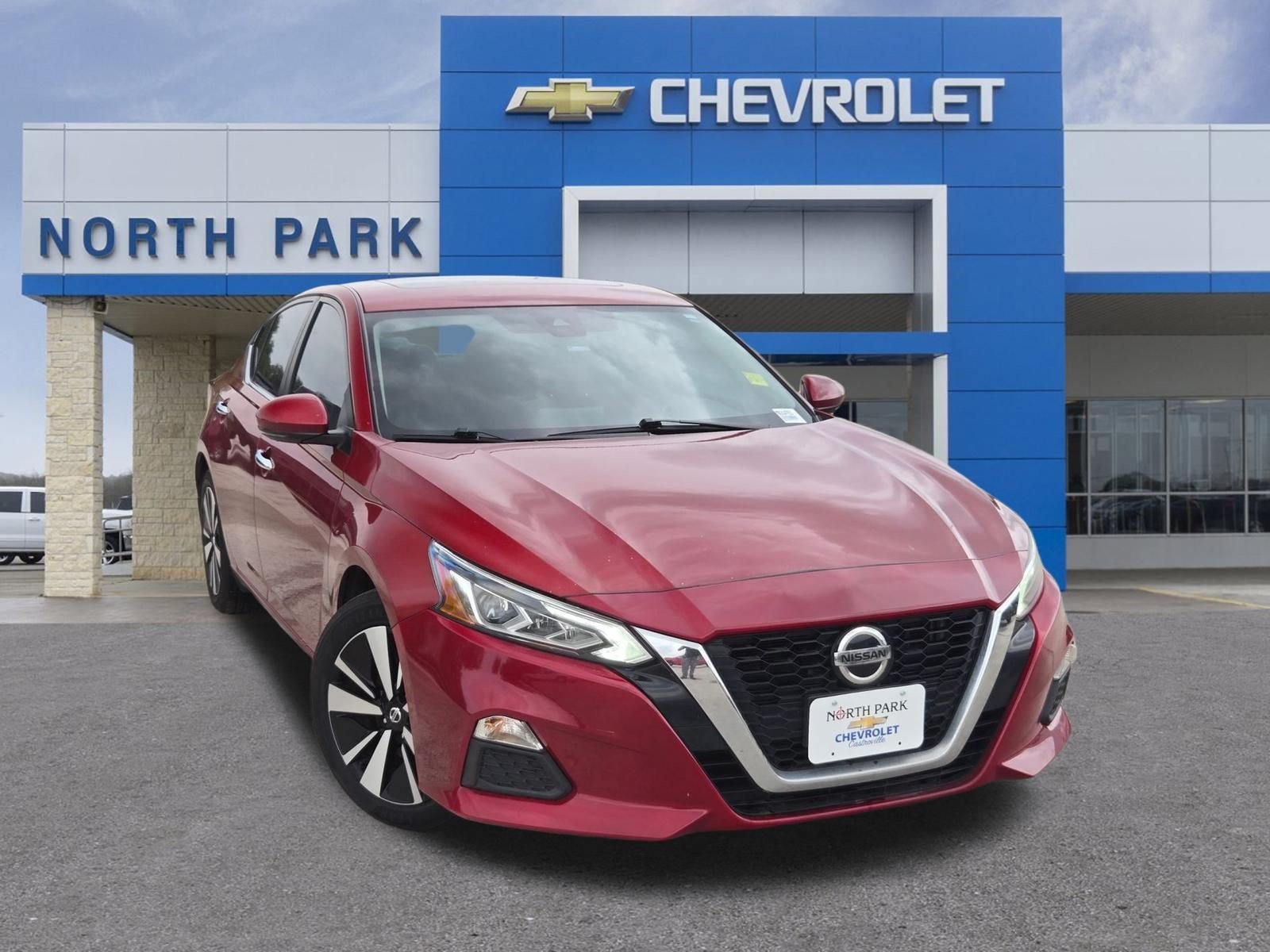Used 2021 Nissan Altima 2.5 SV w/ SV Premium Package