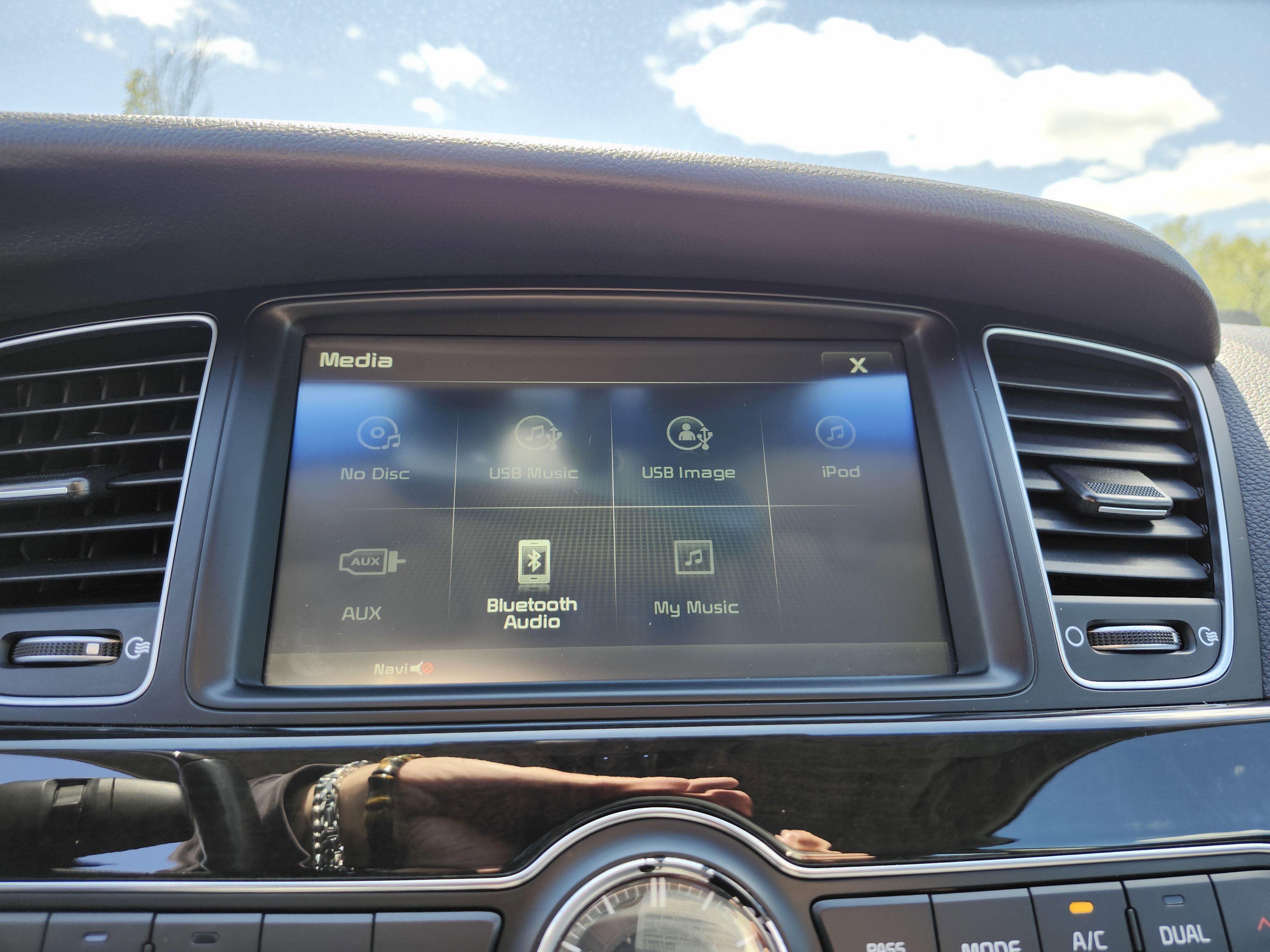 2015 Kia Cadenza Limited