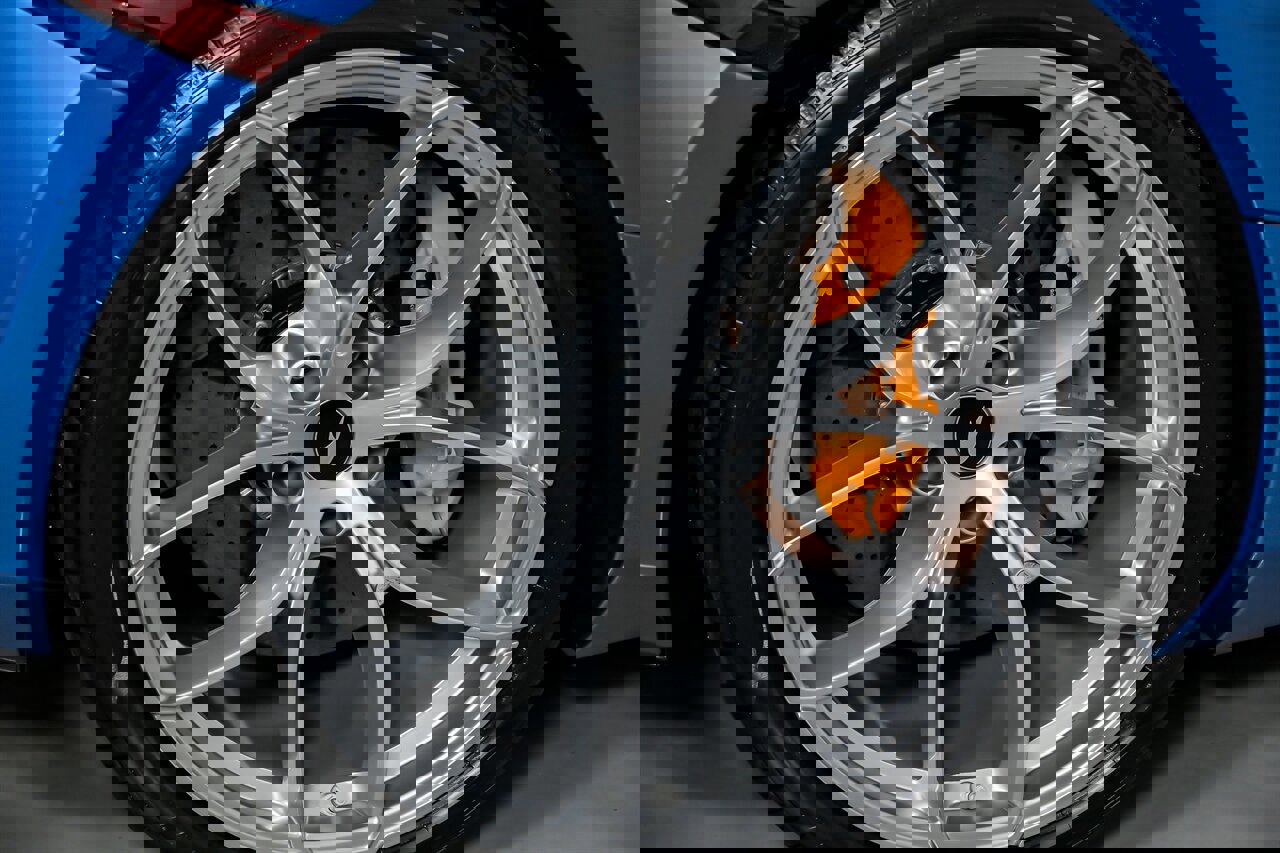 Used 2020 McLaren 720S Performance photo 17