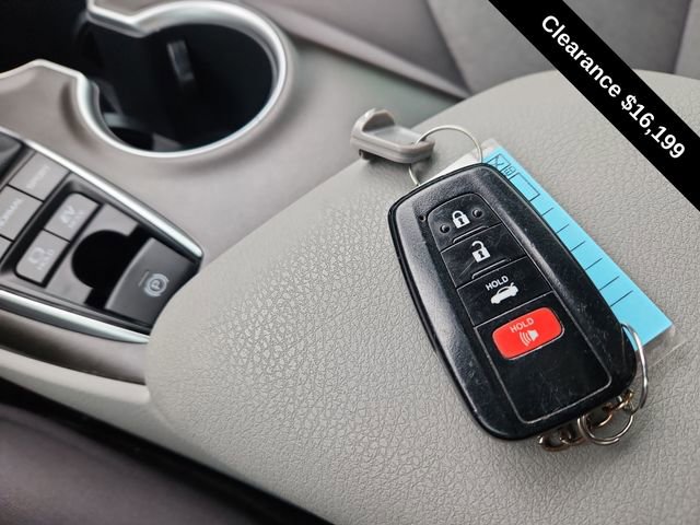 2022 Toyota Camry LE