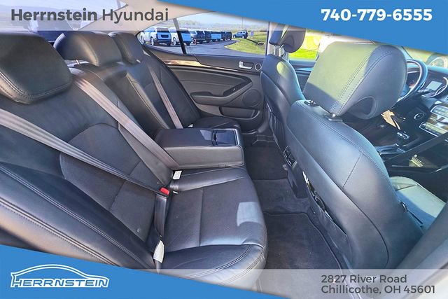 2016 Kia Cadenza Premium