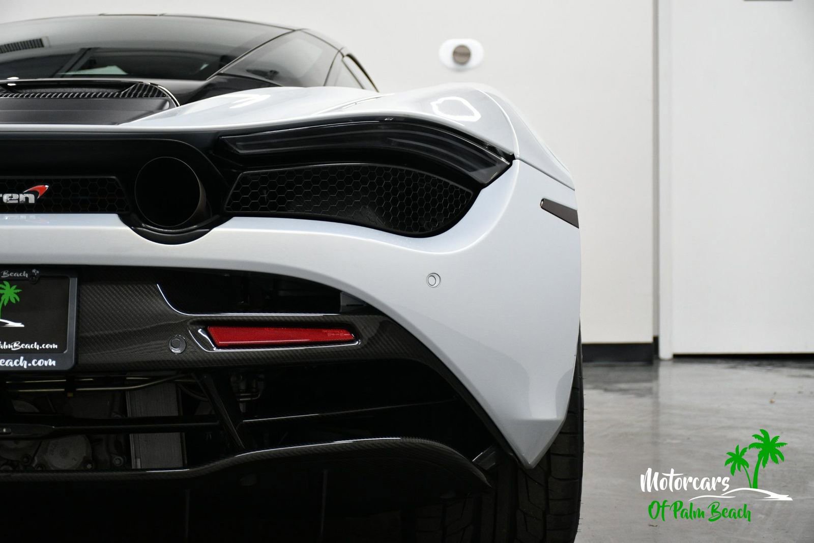 Used 2018 McLaren 720S photo 15