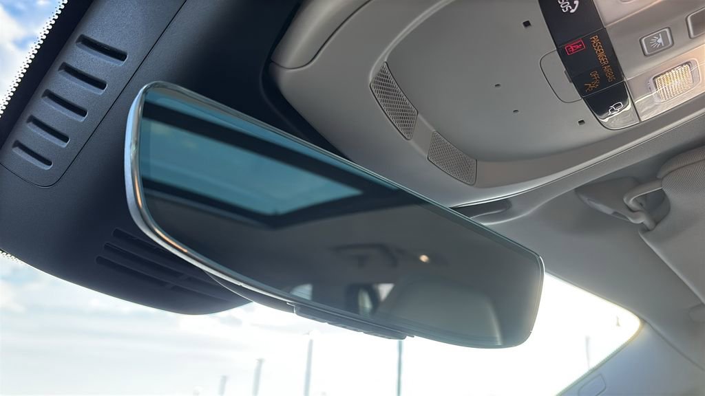 2025 Volvo Xc90 B6 Plus