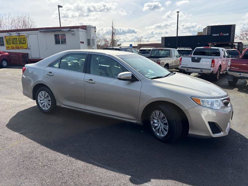 2014 Toyota Camry LE