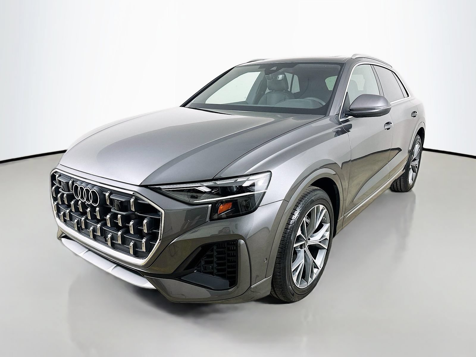 New 2026 Audi Q8 Premium Plus