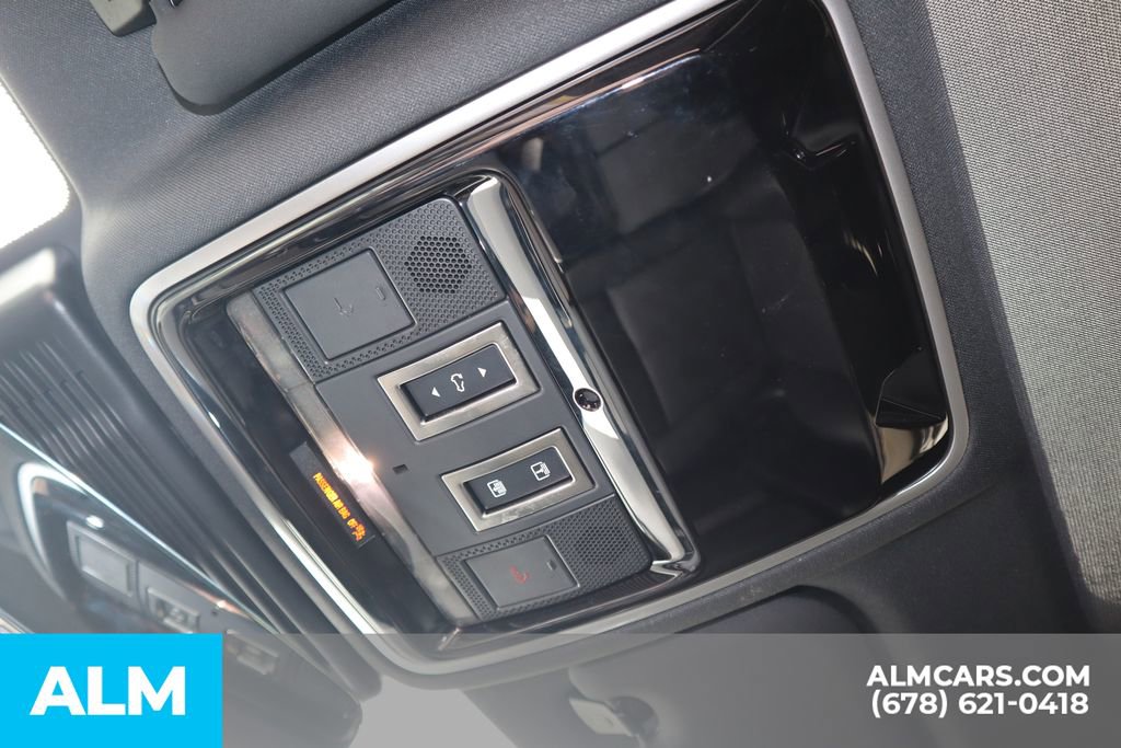 2024 Land Rover Range Rover Velar Dynamic SE