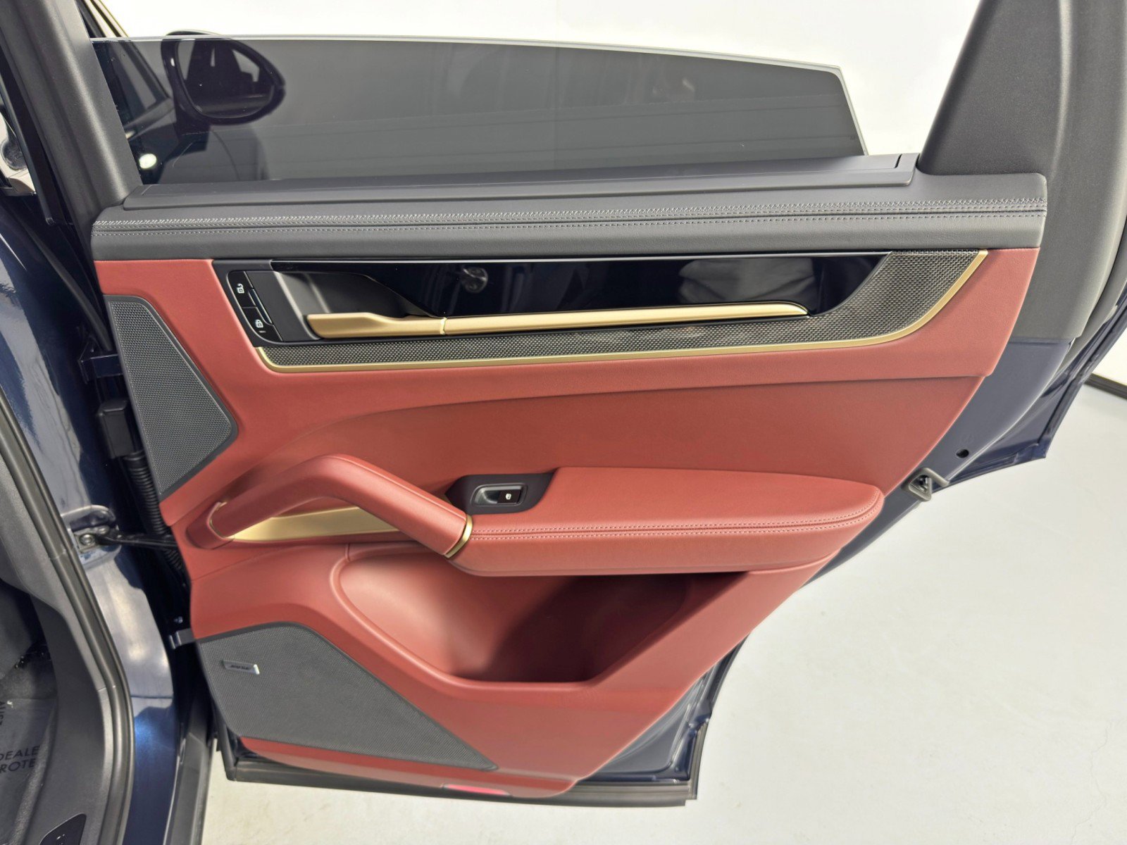 2025 Porsche Cayenne Turbo