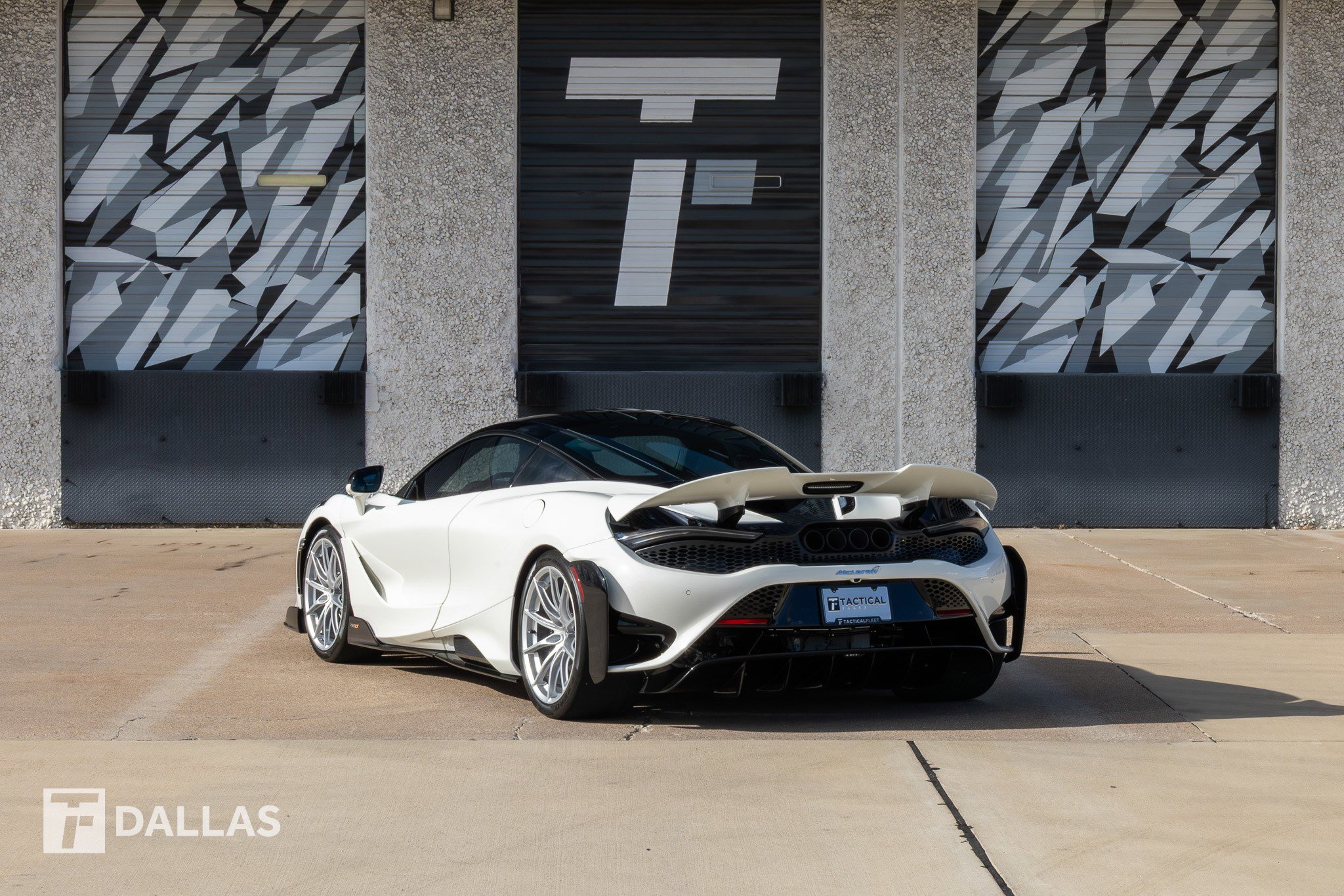 Used 2021 McLaren 765LT photo 13