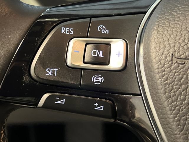 2020 Volkswagen Jetta R-Line