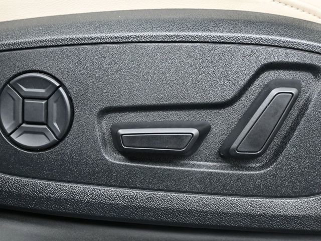 2019 Audi Q3 2.0T Premium Plus