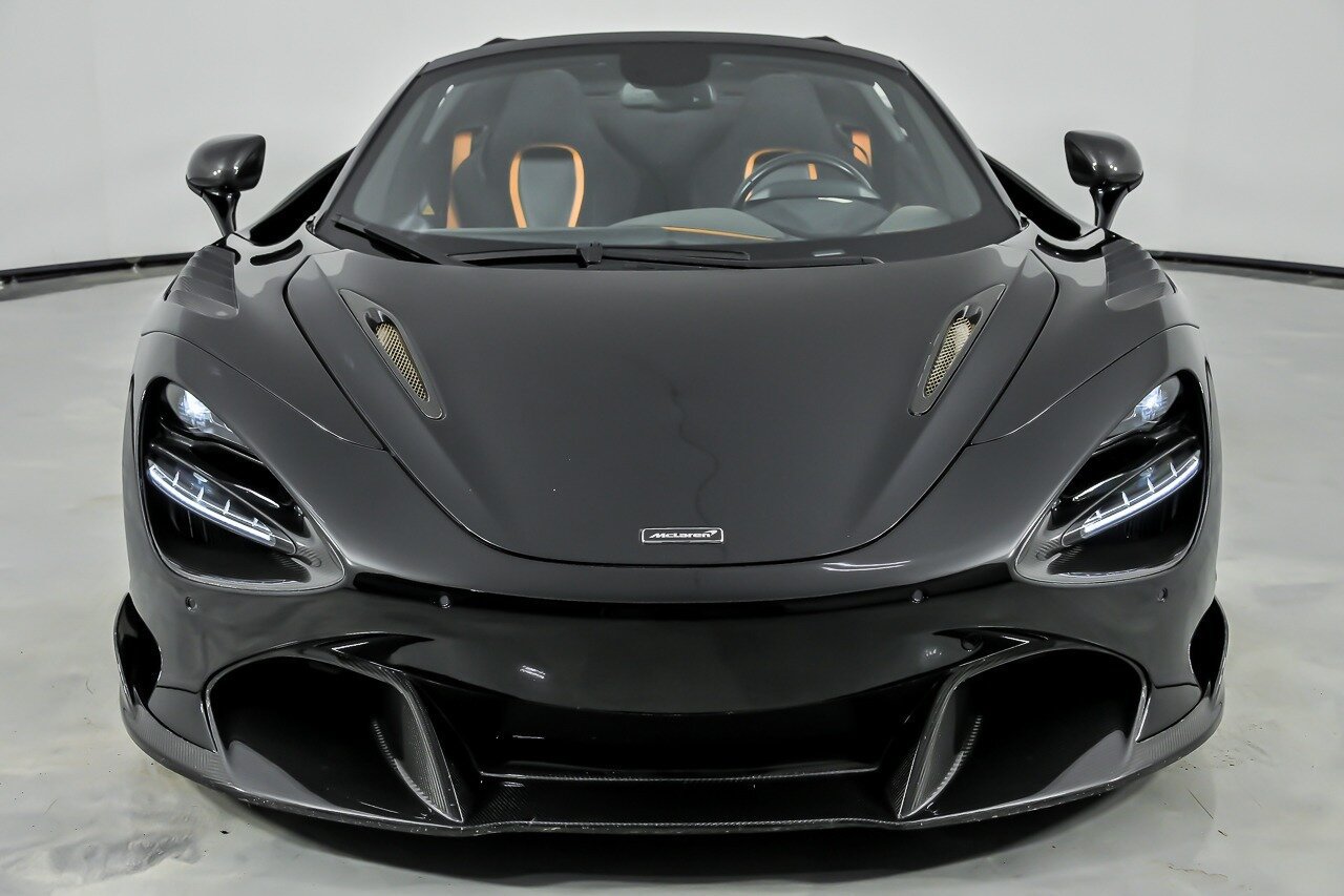 Used 2020 McLaren 720S Performance photo 9