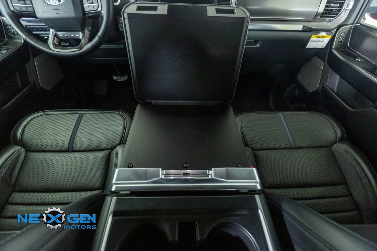 2024 Ford F150 Platinum