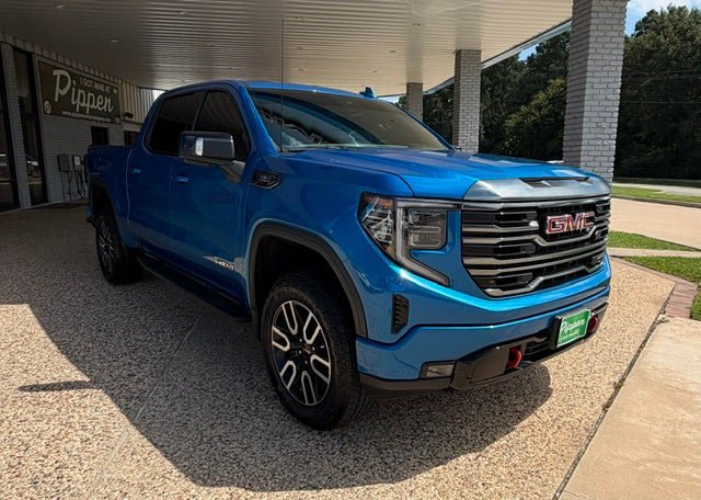 Used 2022 GMC Sierra 1500 AT4 w/ AT4 Preferred Package
