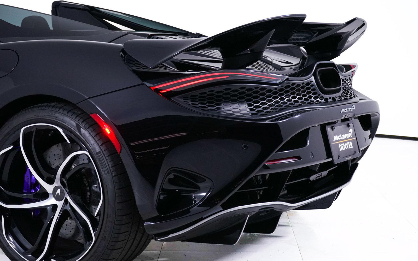 Used 2024 McLaren 750S Spider photo 17