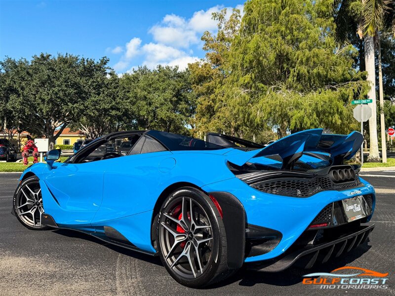 Used 2022 McLaren 765LT photo 47