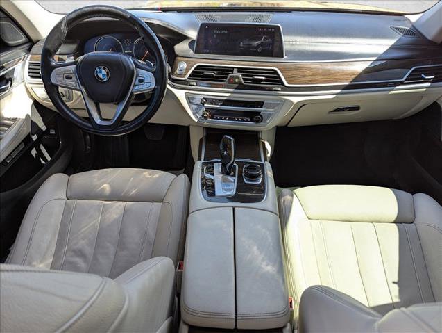 2018 BMW 740e xDrive