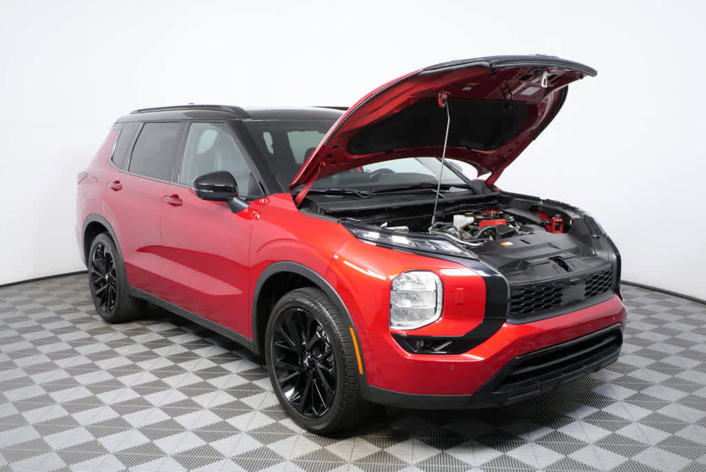 2024 Mitsubishi Outlander SEL Black Edition