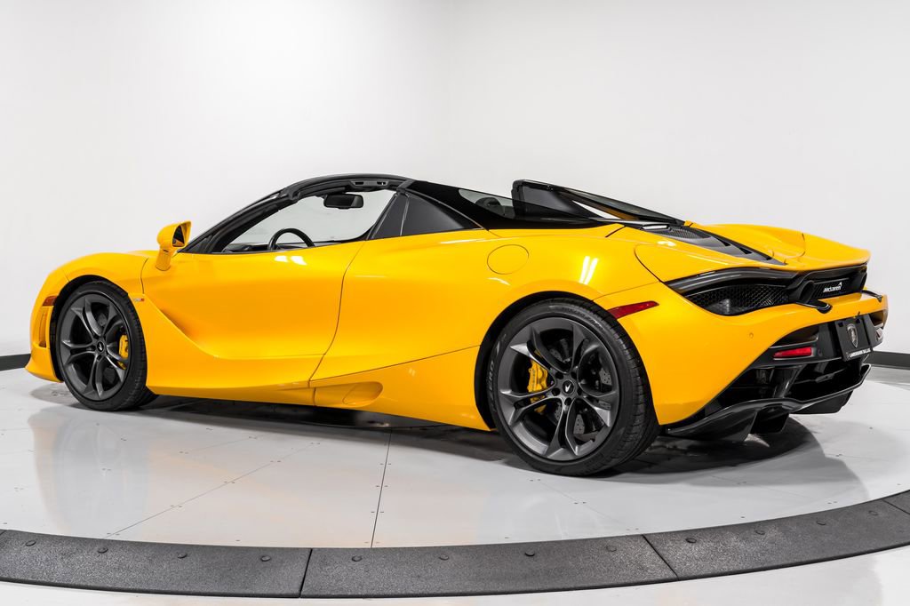 Used 2022 McLaren 720S Spider 5